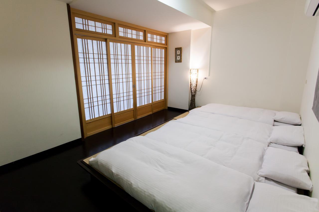 Eureka Bed & Breakfast Tainan Bagian luar foto