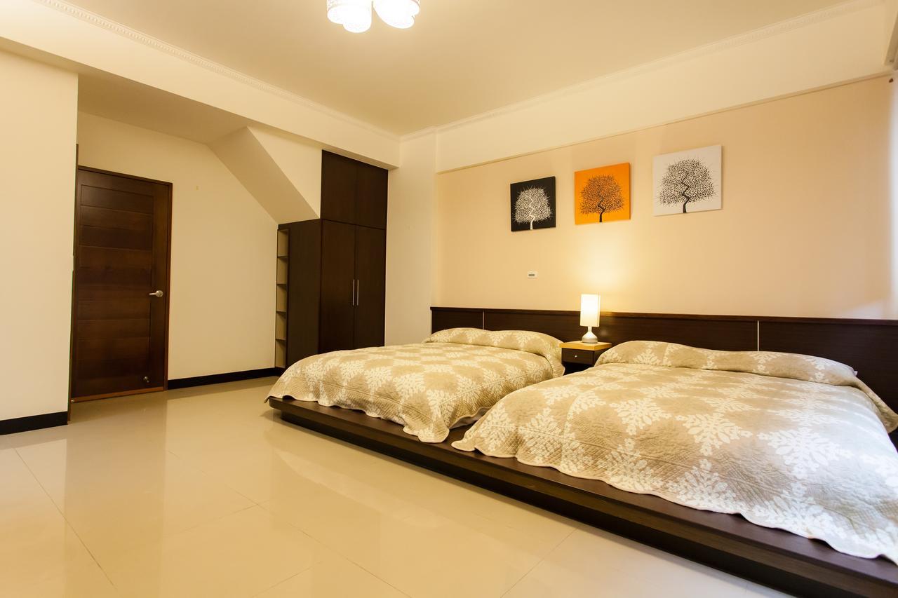Eureka Bed & Breakfast Tainan Bagian luar foto