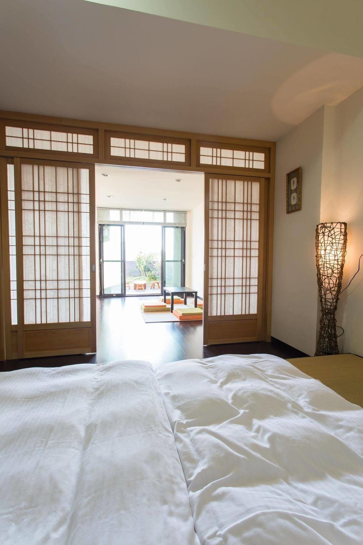 Eureka Bed & Breakfast Tainan Bagian luar foto